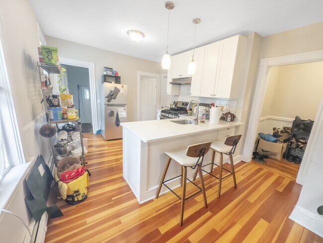 property at 24 Suffolk St