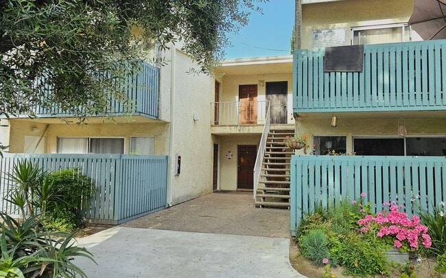 property at 5700 Etiwanda Ave