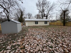 505 N Chapman Ave in Mountain Grove, MO - Building Photo - Building Photo