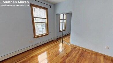 636 Dorchester Ave, Unit 2 in Boston, MA - Building Photo - Building Photo