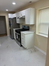 2306 Vermont St in Gary, IN - Building Photo - Building Photo