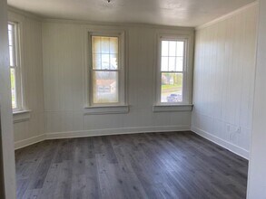 6 E Main St in Richland, PA - Building Photo - Building Photo