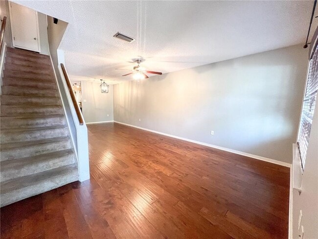 953 Dickenson Ave in Mobile, AL - Building Photo - Building Photo