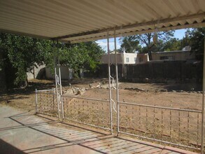 6008 Lejano Ave NE in Albuquerque, NM - Building Photo - Building Photo