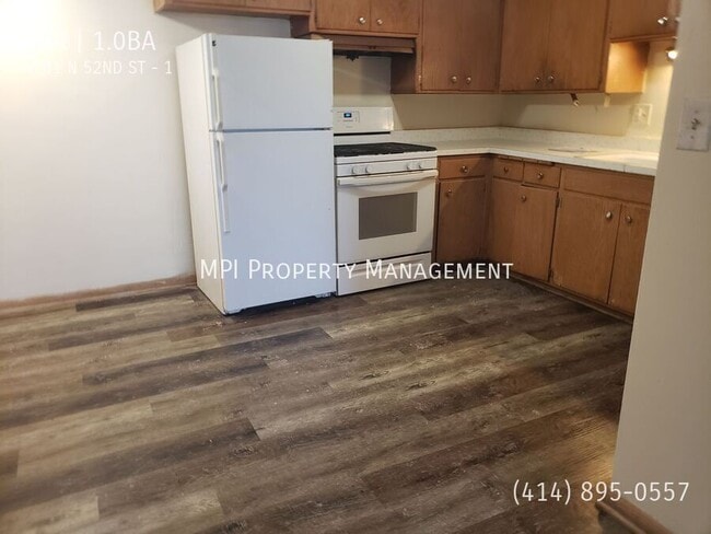 property at 4701 N 52nd St