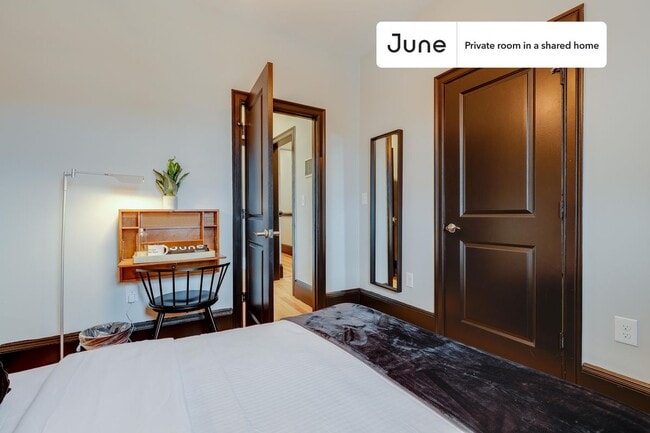 Room in Shared 4 bed/1.5 bath home in Boston, MA - Building Photo - Building Photo