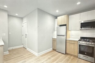 1633 W Chase Ave, Unit 1M in Chicago, IL - Building Photo - Building Photo