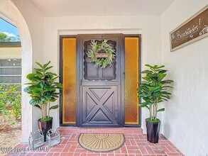 525 15th St SW in Naples, FL - Building Photo - Building Photo