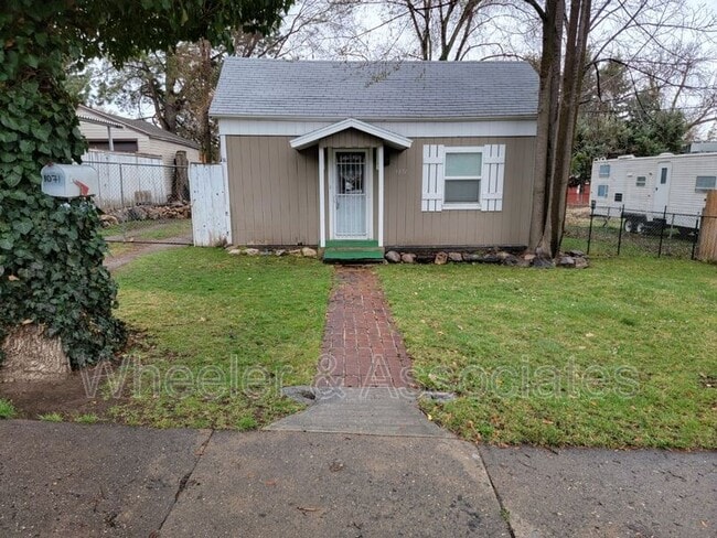 property at 1071 Sullivan Dr