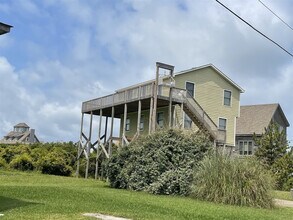 57256 Sea Scape Ln in Hatteras, NC - Building Photo - Building Photo