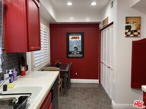 4260 Cedros Ave in Los Angeles, CA - Building Photo - Building Photo