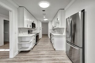 4705 Fountains Dr S in Greenacres, FL - Building Photo