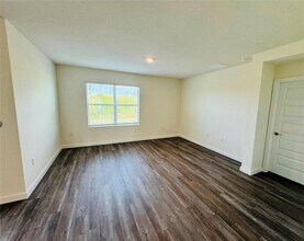 9795 Crescent Ray Dr in Wesley Chapel, FL - Building Photo - Building Photo