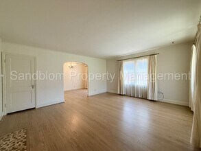 3503 E 13th St in Tulsa, OK - Building Photo - Building Photo