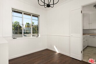 9220 Beverly Blvd in Beverly Hills, CA - Building Photo - Building Photo