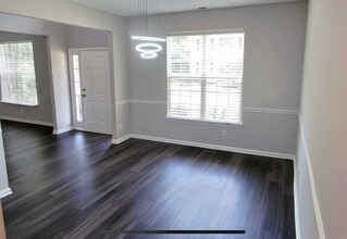 3225 Blackwood Ln in College Park, GA - Building Photo - Building Photo