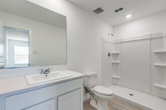 7917 Gilbert St in McKinney, TX - Building Photo - Building Photo