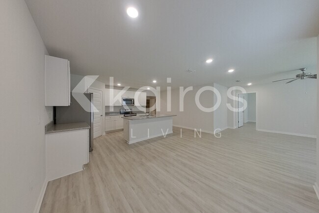 134 Metalmark Dr in Pensacola, FL - Building Photo - Building Photo