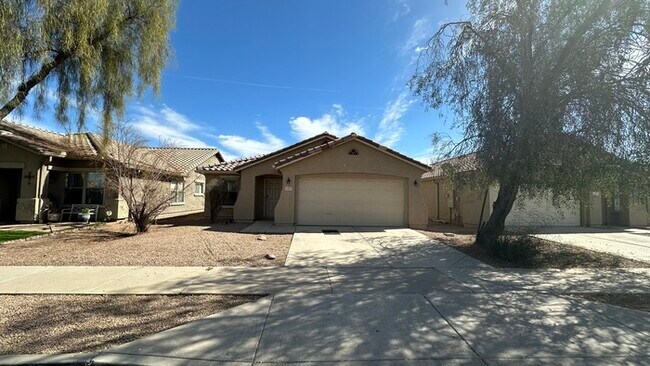 property at 4023 S 59th Ln