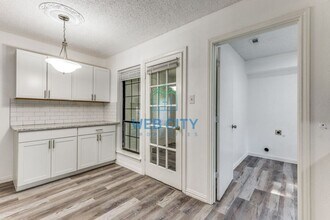 212 Harris Dr in Sunnyvale, TX - Building Photo - Building Photo
