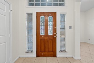 11406 Rock Bridge Ln in Sugar Land, TX - Building Photo - Building Photo