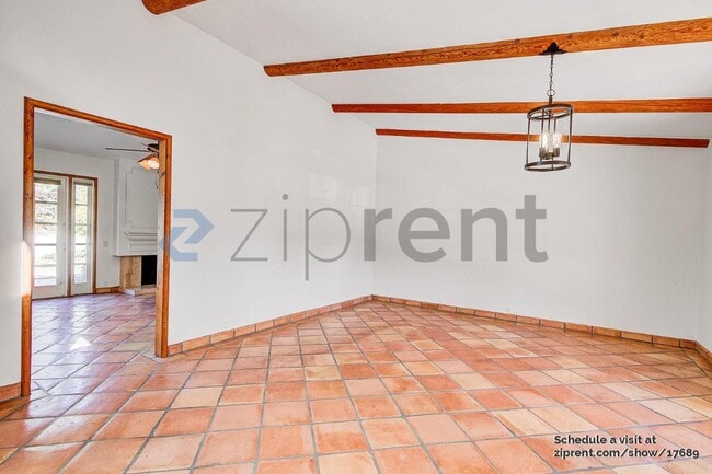 24401 Regina St in Mission Viejo, CA - Building Photo - Building Photo