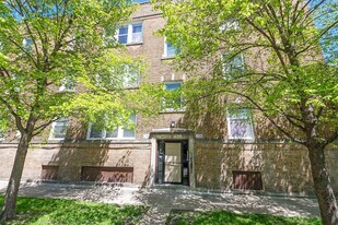 2736-2742 W 64th St in Chicago, IL - Building Photo