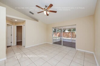 507 Somerstone Dr in Valrico, FL - Foto de edificio - Building Photo