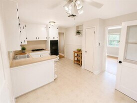 7521 Delafield Ln in Austin, TX - Building Photo