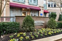 12001 Market St photo'