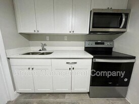 5305 N Blvd in Tampa, FL - Building Photo