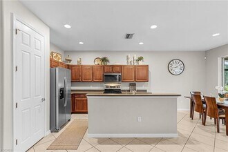 15678 Angelica Dr in Alva, FL - Building Photo - Building Photo