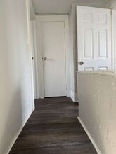 3028 W 104th St in Cleveland, OH - Building Photo - Building Photo