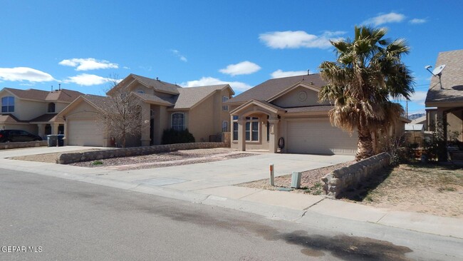 9941 Marine Cir in El Paso, TX - Building Photo - Building Photo