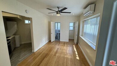 656-656 Park Ave in Long Beach, CA - Building Photo - Building Photo
