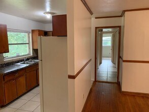 1801 Atkamire Dr in Tallahassee, FL - Building Photo - Building Photo
