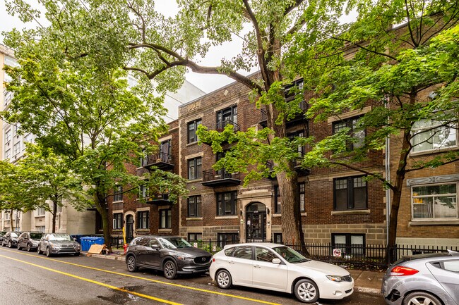 4534-4540 Rue Clark in Montréal, QC - Building Photo - Building Photo