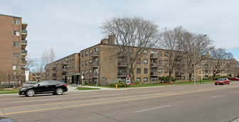 1002 Lawrence Ave E Apartments