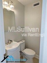 1002 Willow Dr in Chapel Hill, NC - Building Photo - Building Photo