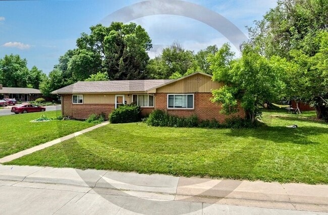 property at 1307 Castlerock Dr