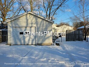 1069 Merton Ave in Akron, OH - Foto de edificio - Building Photo