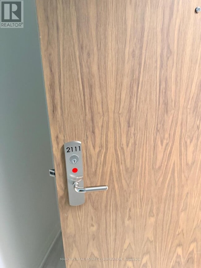 property at 27 Korda Gate