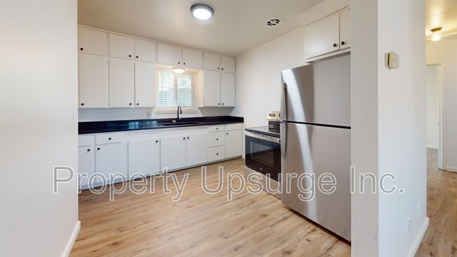 property at 2561 Irwin Rd