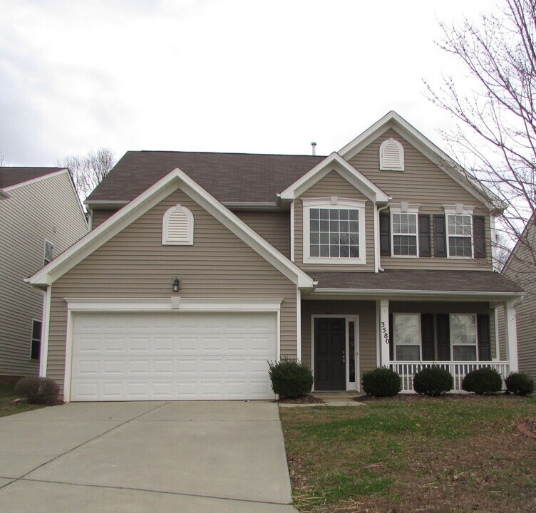 3580 Catawba Creek Dr in Gastonia, NC - Building Photo