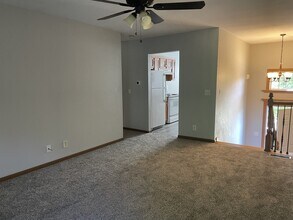 6924 N Edison Ave in Kansas City, MO - Building Photo - Building Photo