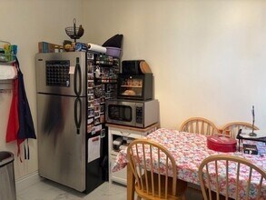 1758 Commonwealth Ave in Boston, MA - Building Photo - Building Photo