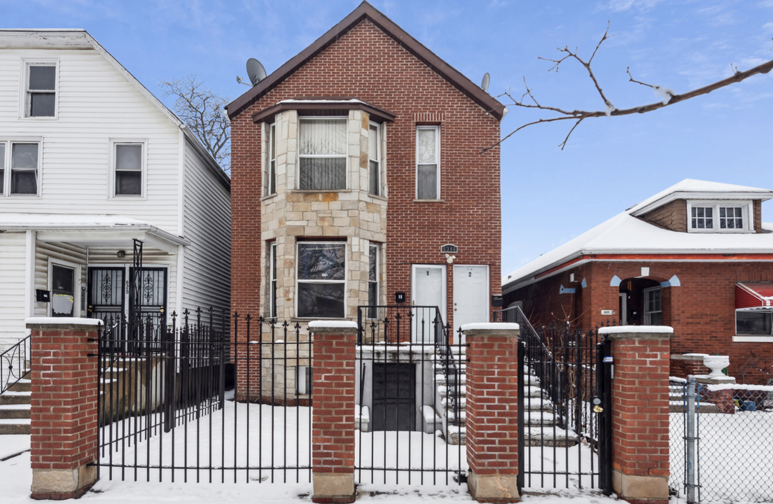 6346 S Saint Lawrence Ave in Chicago, IL - Building Photo