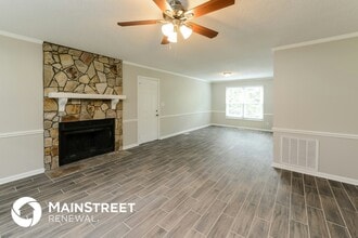 2359 Oakton Dr in Clemmons, NC - Building Photo - Building Photo