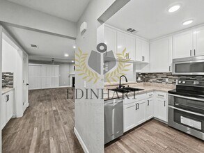 4885 N Backer Ave in Fresno, CA - Building Photo - Building Photo