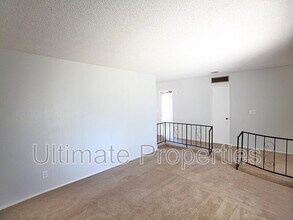 8445 N 47th Dr in Glendale, AZ - Building Photo - Building Photo